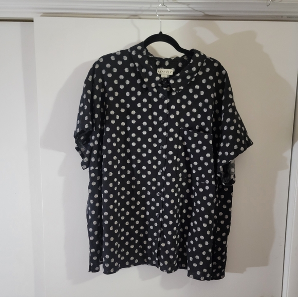 🆕️👕Women's Short Sleeve Button-Down Shirt - Ava & Viv, Sz 3X - Picture 2 of 4